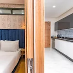 Maarif Elite Suites