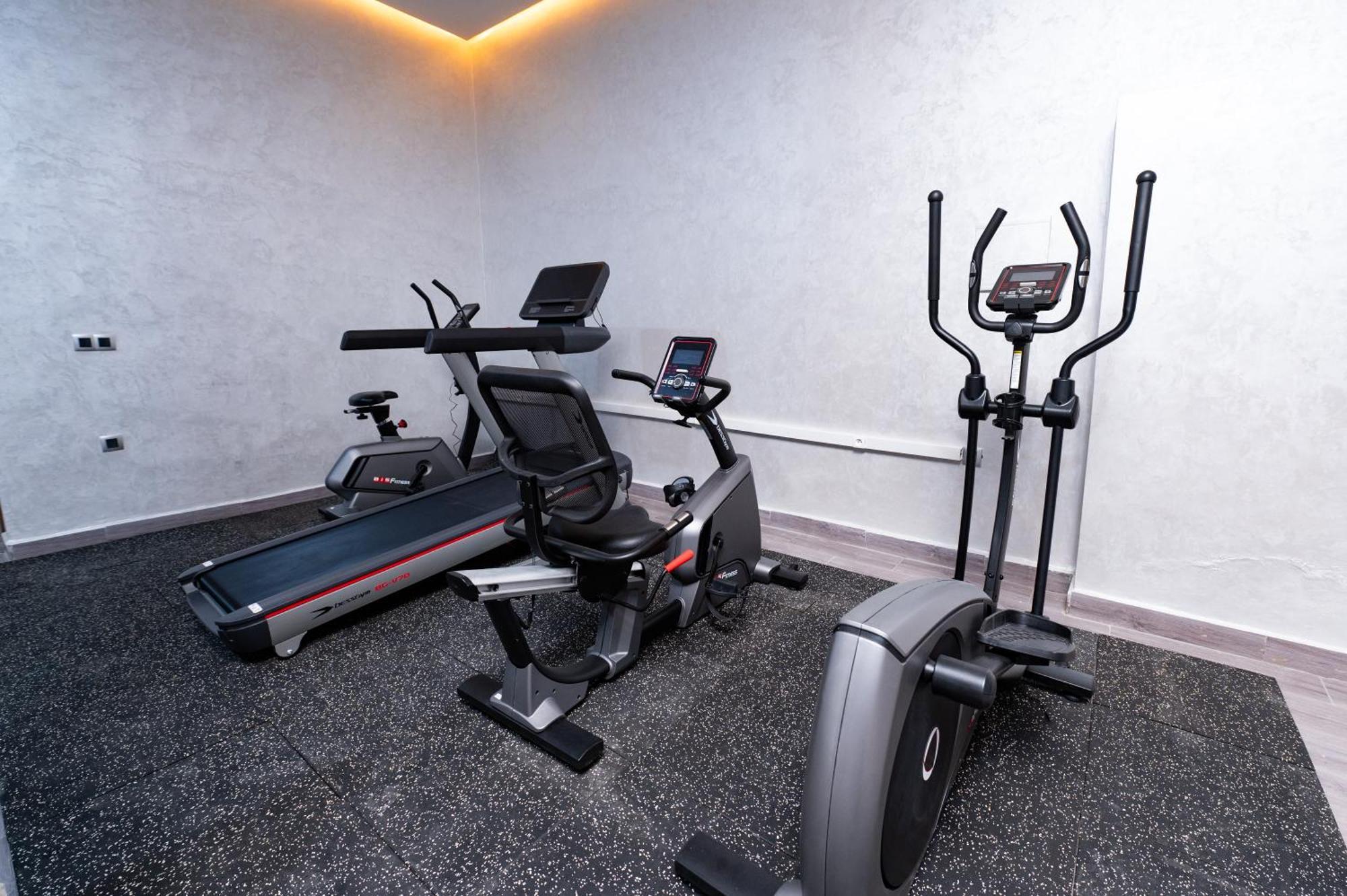 Maarif Elite Hotel *